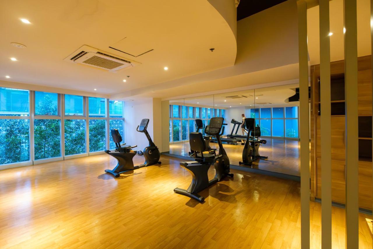 تاغويغ Cityscape View 2Br In Uptown Bgc W 200Mbps Wifi المظهر الخارجي الصورة