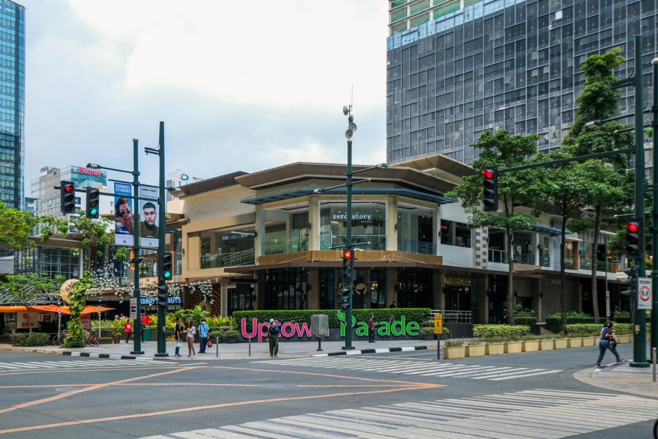 تاغويغ Cityscape View 2Br In Uptown Bgc W 200Mbps Wifi المظهر الخارجي الصورة